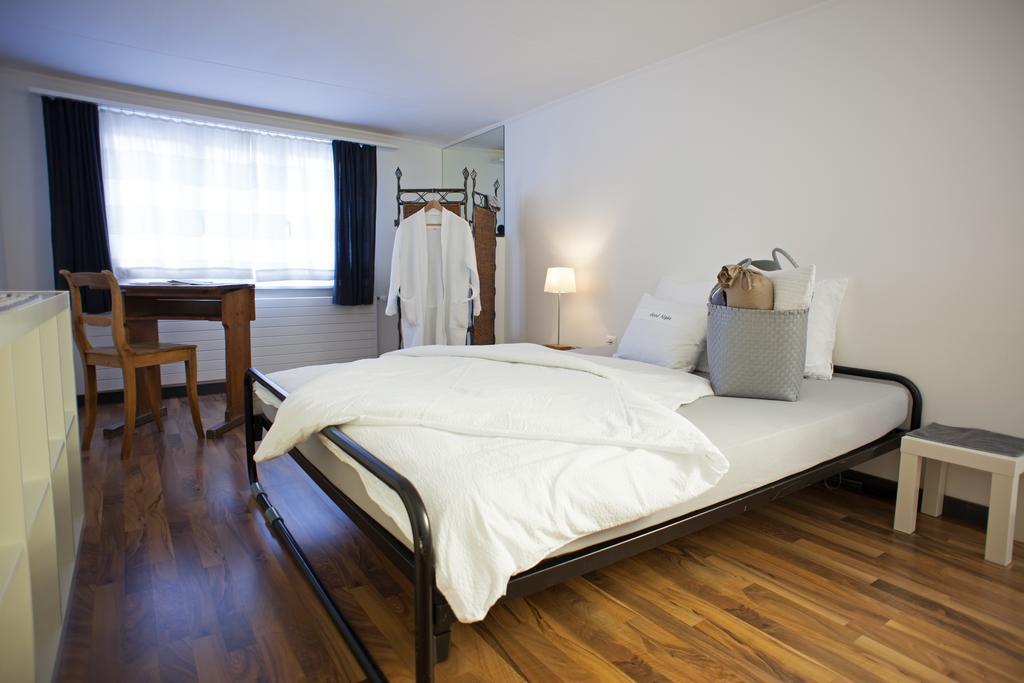 B&B Haus Zur Krone Oberriet Δωμάτιο φωτογραφία